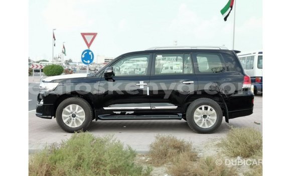 Imported Toyota Land Cruiser Black Makiinaa iti Import - Dubai keessatti Central Kenya keessatti Imported Toyota Land Cruiser Black Makiinaa iti Import - Dubai keessatti Central Kenya keessatti