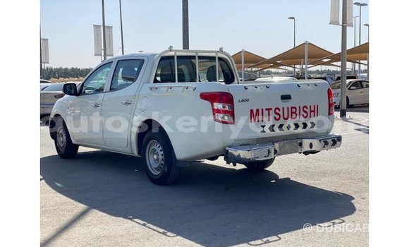 Buy Import Mitsubishi L200 White Car in Import - Dubai in Central Kenya Buy Import Mitsubishi L200 White Car in Import - Dubai in Central Kenya