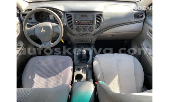 Buy Import Mitsubishi L200 White Car in Import - Dubai in Central Kenya Buy Import Mitsubishi L200 White Car in Import - Dubai in Central Kenya