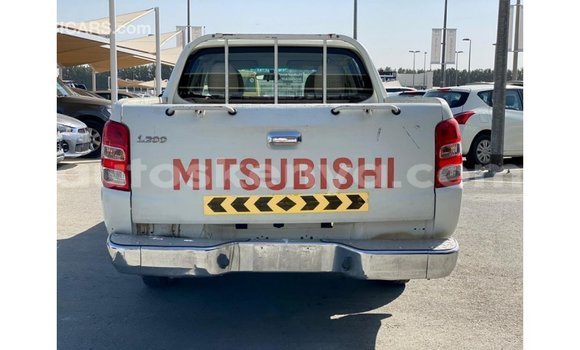 Buy Import Mitsubishi L200 White Car in Import - Dubai in Central Kenya Buy Import Mitsubishi L200 White Car in Import - Dubai in Central Kenya