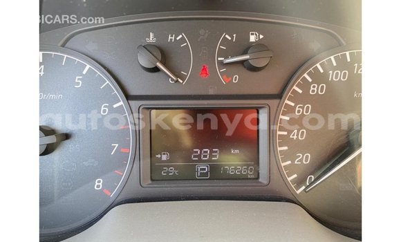 Nunua Imported Nissan Sentra Nyeupe Gari ndani ya Import - Dubai nchini Kati Kenya Nunua Imported Nissan Sentra Nyeupe Gari ndani ya Import - Dubai nchini Kati Kenya