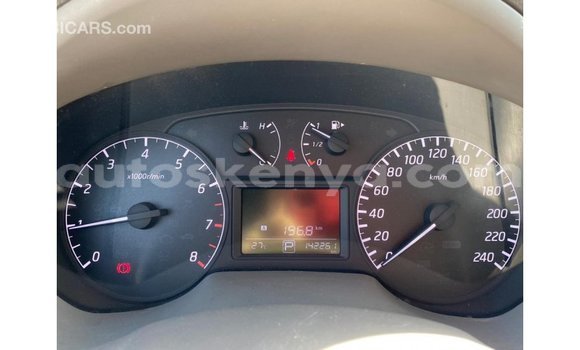 Buy Import Nissan 350Z White Car in Import - Dubai in Central Kenya Buy Import Nissan 350Z White Car in Import - Dubai in Central Kenya