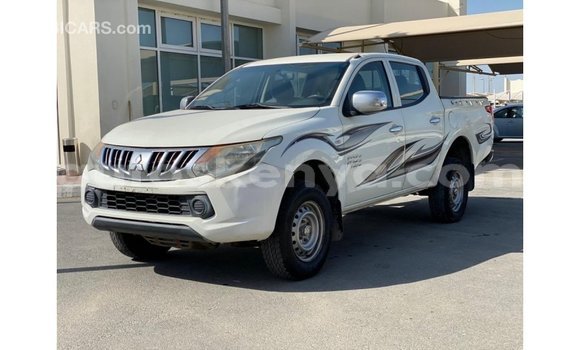 Buy Import Mitsubishi L200 White Car in Import - Dubai in Central Kenya Buy Import Mitsubishi L200 White Car in Import - Dubai in Central Kenya