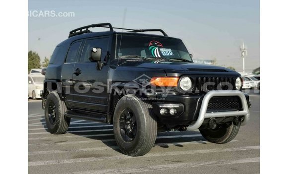 Buy Import Toyota FJ Cruiser Black Car in Import - Dubai in Central Kenya Buy Import Toyota FJ Cruiser Black Car in Import - Dubai in Central Kenya