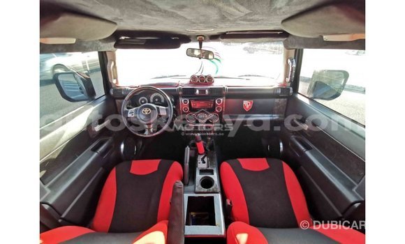 Buy Import Toyota FJ Cruiser Black Car in Import - Dubai in Central Kenya Buy Import Toyota FJ Cruiser Black Car in Import - Dubai in Central Kenya
