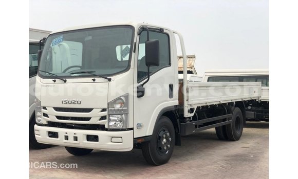 Buy Import Isuzu Bighorn White Truck in Import - Dubai in Central Kenya Buy Import Isuzu Bighorn White Truck in Import - Dubai in Central Kenya
