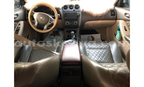 Nunua Imported Nissan Altima Nyeusi Gari ndani ya Import - Dubai nchini Kati Kenya Nunua Imported Nissan Altima Nyeusi Gari ndani ya Import - Dubai nchini Kati Kenya