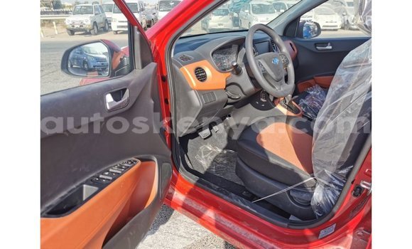 Imported Hyundai i10 Red Makiinaa iti Import - Dubai keessatti Central Kenya keessatti Imported Hyundai i10 Red Makiinaa iti Import - Dubai keessatti Central Kenya keessatti