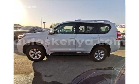 Nunua Imported Toyota Prado Nyeupe Gari ndani ya Import - Dubai nchini Kati Kenya Nunua Imported Toyota Prado Nyeupe Gari ndani ya Import - Dubai nchini Kati Kenya