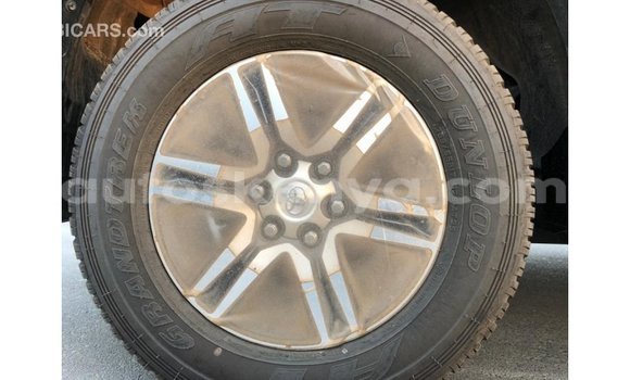 Nunua Imported Toyota Fortuner Nyeusi Gari ndani ya Import - Dubai nchini Kati Kenya Nunua Imported Toyota Fortuner Nyeusi Gari ndani ya Import - Dubai nchini Kati Kenya