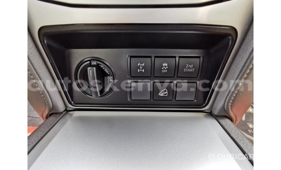 Nunua Imported Toyota Prado Nyeusi Gari ndani ya Import - Dubai nchini Kati Kenya Nunua Imported Toyota Prado Nyeusi Gari ndani ya Import - Dubai nchini Kati Kenya