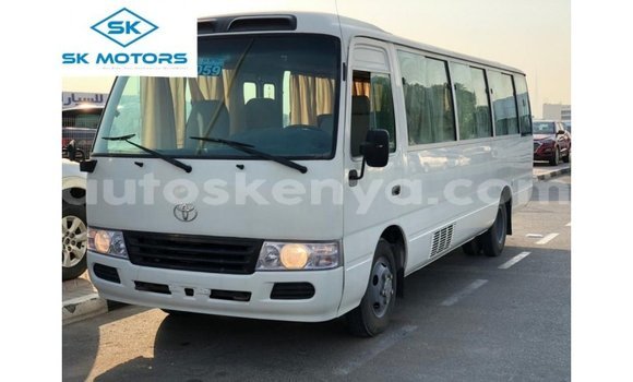 Nunua Imported Toyota Coaster Nyeupe Gari ndani ya Import - Dubai nchini Kati Kenya Nunua Imported Toyota Coaster Nyeupe Gari ndani ya Import - Dubai nchini Kati Kenya