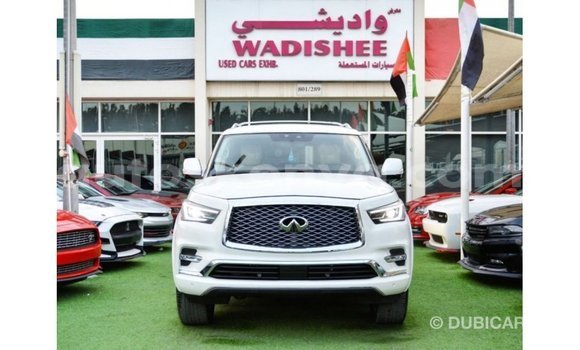 Imported Infiniti Q White Makiinaa iti Import - Dubai keessatti Central Kenya keessatti Imported Infiniti Q White Makiinaa iti Import - Dubai keessatti Central Kenya keessatti