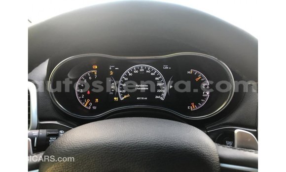 Imported Jeep Grand Cherokee Black Makiinaa iti Import - Dubai keessatti Central Kenya keessatti Imported Jeep Grand Cherokee Black Makiinaa iti Import - Dubai keessatti Central Kenya keessatti