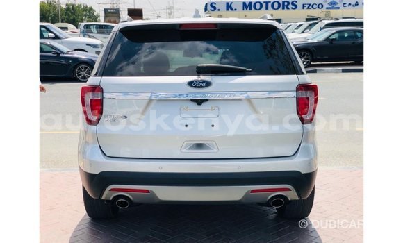 Nunua Imported Ford Explorer Nyingine Gari ndani ya Import - Dubai nchini Kati Kenya Nunua Imported Ford Explorer Nyingine Gari ndani ya Import - Dubai nchini Kati Kenya