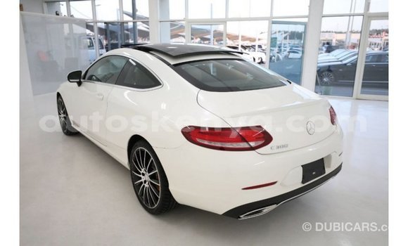 Buy Import Mercedes‒Benz 600 White Car in Import - Dubai in Central Kenya Buy Import Mercedes‒Benz 600 White Car in Import - Dubai in Central Kenya