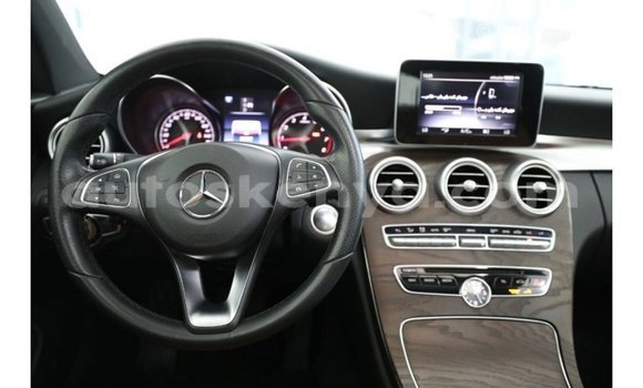 Buy Import Mercedes‒Benz 600 White Car in Import - Dubai in Central Kenya Buy Import Mercedes‒Benz 600 White Car in Import - Dubai in Central Kenya