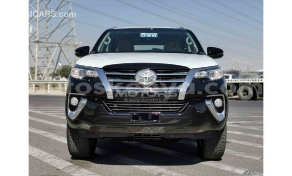 Buy Import Toyota Fortuner Black Car in Import - Dubai in Central Kenya Buy Import Toyota Fortuner Black Car in Import - Dubai in Central Kenya