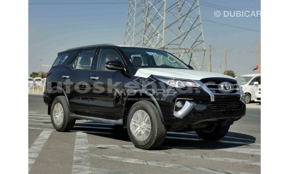 Buy Import Toyota Fortuner Black Car in Import - Dubai in Central Kenya Buy Import Toyota Fortuner Black Car in Import - Dubai in Central Kenya