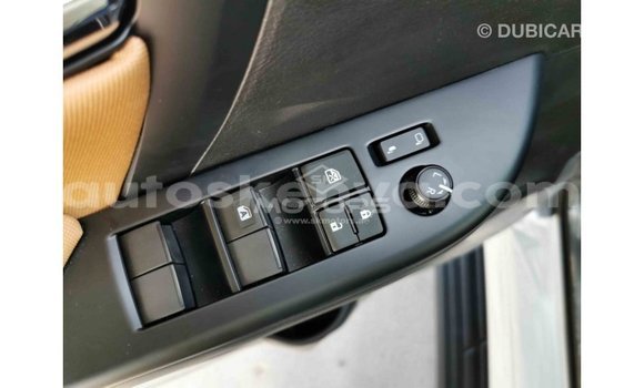 Buy Import Toyota Fortuner Black Car in Import - Dubai in Central Kenya Buy Import Toyota Fortuner Black Car in Import - Dubai in Central Kenya