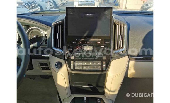 Imported Toyota Land Cruiser Black Makiinaa iti Import - Dubai keessatti Central Kenya keessatti Imported Toyota Land Cruiser Black Makiinaa iti Import - Dubai keessatti Central Kenya keessatti