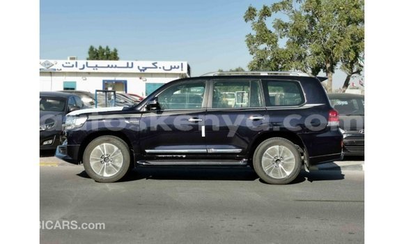 Buy Import Toyota Land Cruiser Black Car in Import - Dubai in Central Kenya Buy Import Toyota Land Cruiser Black Car in Import - Dubai in Central Kenya