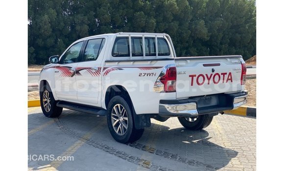 Buy Import Toyota Hilux White Car in Import - Dubai in Central Kenya Buy Import Toyota Hilux White Car in Import - Dubai in Central Kenya