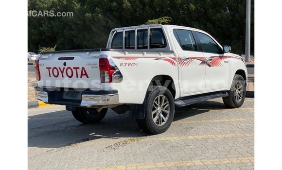 Buy Import Toyota Hilux White Car in Import - Dubai in Central Kenya Buy Import Toyota Hilux White Car in Import - Dubai in Central Kenya