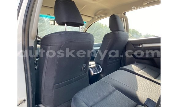 Buy Import Toyota Hilux White Car in Import - Dubai in Central Kenya Buy Import Toyota Hilux White Car in Import - Dubai in Central Kenya