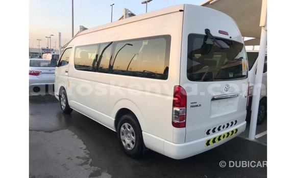 Nunua Imported Toyota Hiace Nyeupe Gari ndani ya Import - Dubai nchini Kati Kenya Nunua Imported Toyota Hiace Nyeupe Gari ndani ya Import - Dubai nchini Kati Kenya