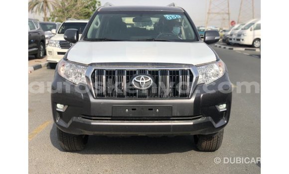 Nunua Imported Toyota Prado Nyingine Gari ndani ya Import - Dubai nchini Kati Kenya Nunua Imported Toyota Prado Nyingine Gari ndani ya Import - Dubai nchini Kati Kenya