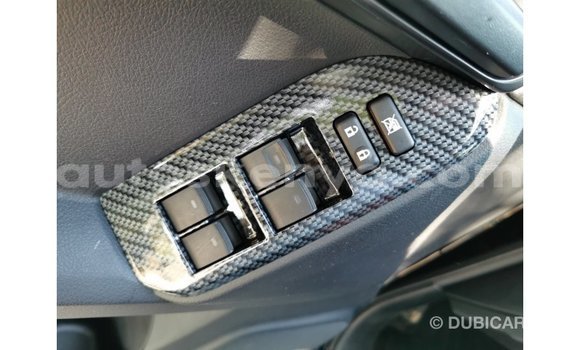 Nunua Imported Toyota Prado Nyeusi Gari ndani ya Import - Dubai nchini Kati Kenya Nunua Imported Toyota Prado Nyeusi Gari ndani ya Import - Dubai nchini Kati Kenya