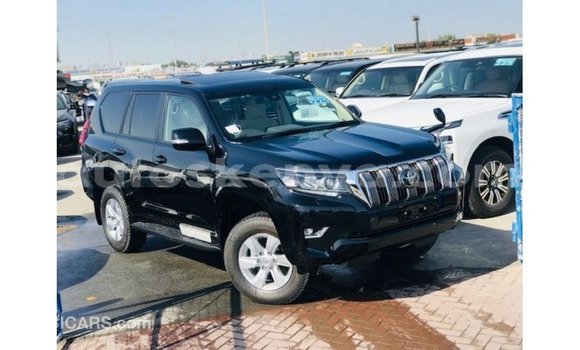 Nunua Imported Toyota Prado Nyeusi Gari ndani ya Import - Dubai nchini Kati Kenya Nunua Imported Toyota Prado Nyeusi Gari ndani ya Import - Dubai nchini Kati Kenya
