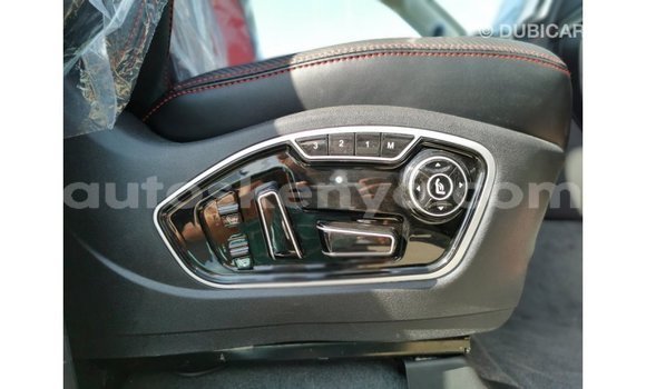 Nunua Imported Toyota Land Cruiser Nyeupe Gari ndani ya Import - Dubai nchini Kati Kenya Nunua Imported Toyota Land Cruiser Nyeupe Gari ndani ya Import - Dubai nchini Kati Kenya