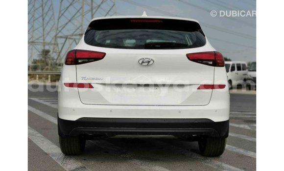 Buy Import Hyundai Tucson White Car in Import - Dubai in Central Kenya Buy Import Hyundai Tucson White Car in Import - Dubai in Central Kenya