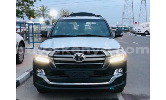 Buy Import Toyota DA Black Truck in Import - Dubai in Central Kenya Buy Import Toyota DA Black Truck in Import - Dubai in Central Kenya