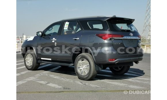 Nunua Imported Toyota Fortuner Nyingine Gari ndani ya Import - Dubai nchini Kati Kenya Nunua Imported Toyota Fortuner Nyingine Gari ndani ya Import - Dubai nchini Kati Kenya
