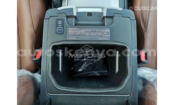 Buy Import Toyota Land Cruiser Other Car in Import - Dubai in Central Kenya Buy Import Toyota Land Cruiser Other Car in Import - Dubai in Central Kenya