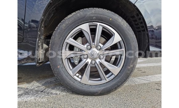 Buy Import Toyota Land Cruiser Black Car in Import - Dubai in Central Kenya Buy Import Toyota Land Cruiser Black Car in Import - Dubai in Central Kenya