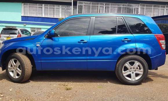 Imported Suzuki Grand Vitara Blue Makiinaa iti Nairobi keessatti Nairobi keessatti