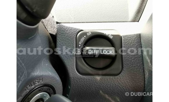 Buy Import Toyota Land Cruiser Beige Car in Import - Dubai in Central Kenya Buy Import Toyota Land Cruiser Beige Car in Import - Dubai in Central Kenya