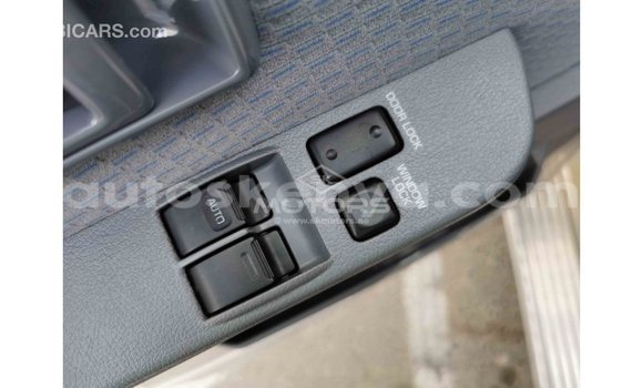 Buy Import Toyota Land Cruiser Beige Car in Import - Dubai in Central Kenya Buy Import Toyota Land Cruiser Beige Car in Import - Dubai in Central Kenya