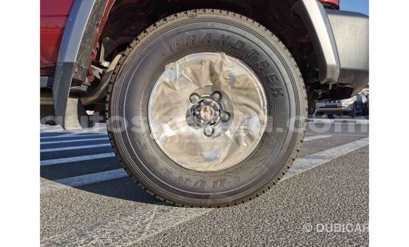 Imported Toyota Land Cruiser Red Makiinaa iti Import - Dubai keessatti Central Kenya keessatti Imported Toyota Land Cruiser Red Makiinaa iti Import - Dubai keessatti Central Kenya keessatti