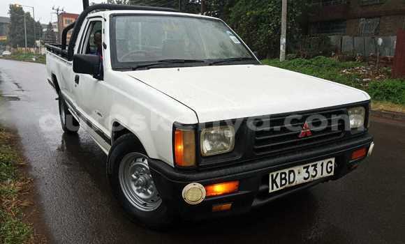 Buy Import Mitsubishi L200 White Car in Nairobi in Nairobi Buy Import Mitsubishi L200 White Car in Nairobi in Nairobi