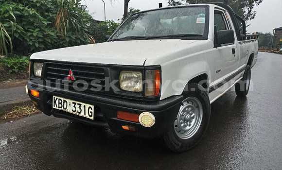 Buy Import Mitsubishi L200 White Car in Nairobi in Nairobi Buy Import Mitsubishi L200 White Car in Nairobi in Nairobi