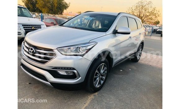 Nunua Imported Hyundai Santa Fe Nyingine Gari ndani ya Import - Dubai nchini Kati Kenya Nunua Imported Hyundai Santa Fe Nyingine Gari ndani ya Import - Dubai nchini Kati Kenya