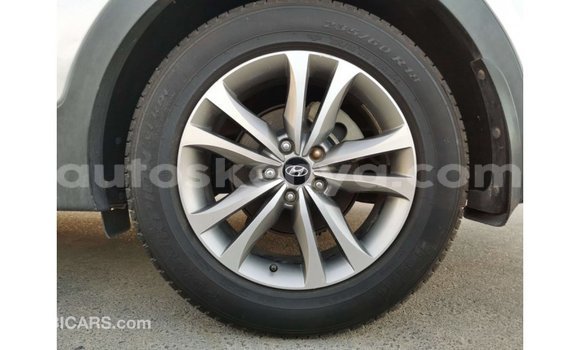 Imported Hyundai Santa Fe Other Makiinaa iti Import - Dubai keessatti Central Kenya keessatti Imported Hyundai Santa Fe Other Makiinaa iti Import - Dubai keessatti Central Kenya keessatti