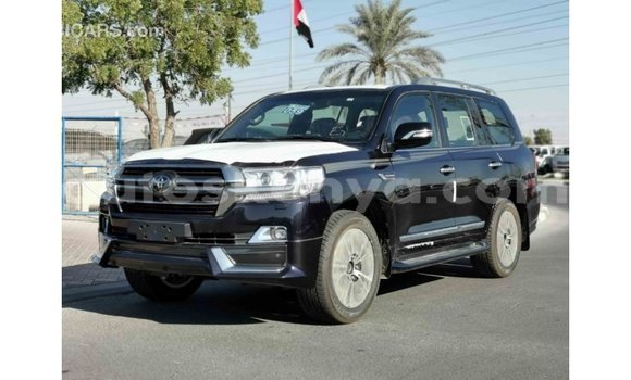 Buy Import Toyota Land Cruiser Black Car in Import - Dubai in Central Kenya Buy Import Toyota Land Cruiser Black Car in Import - Dubai in Central Kenya