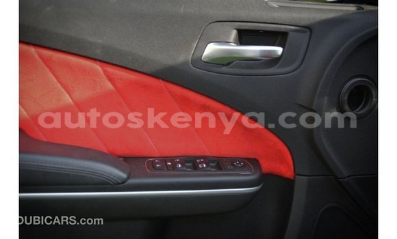 Nunua Imported Dodge Charger Nyeupe Gari ndani ya Import - Dubai nchini Kati Kenya Nunua Imported Dodge Charger Nyeupe Gari ndani ya Import - Dubai nchini Kati Kenya