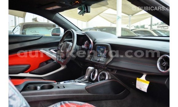Nunua Imported Chevrolet Camaro Nyeupe Gari ndani ya Import - Dubai nchini Kati Kenya Nunua Imported Chevrolet Camaro Nyeupe Gari ndani ya Import - Dubai nchini Kati Kenya